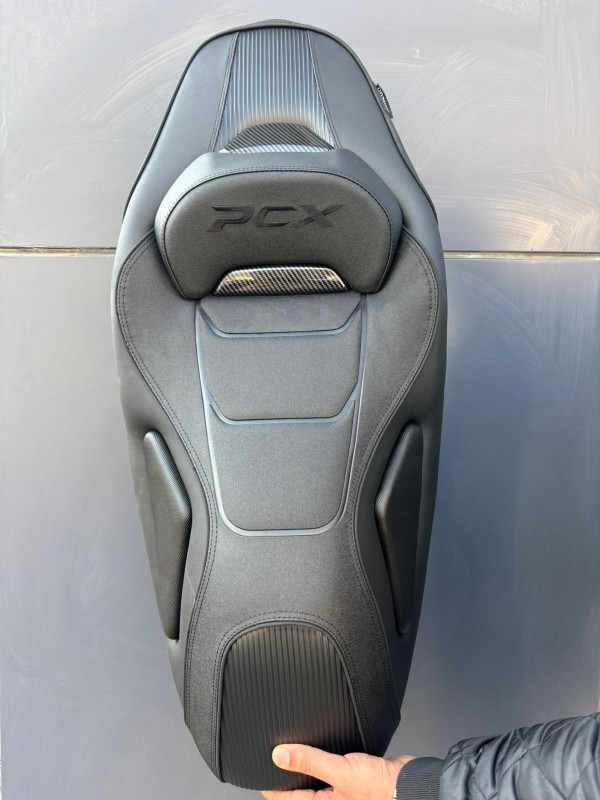 PCX Karbon Koltuk